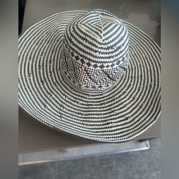 NEW with tags J Crew straw beach hat